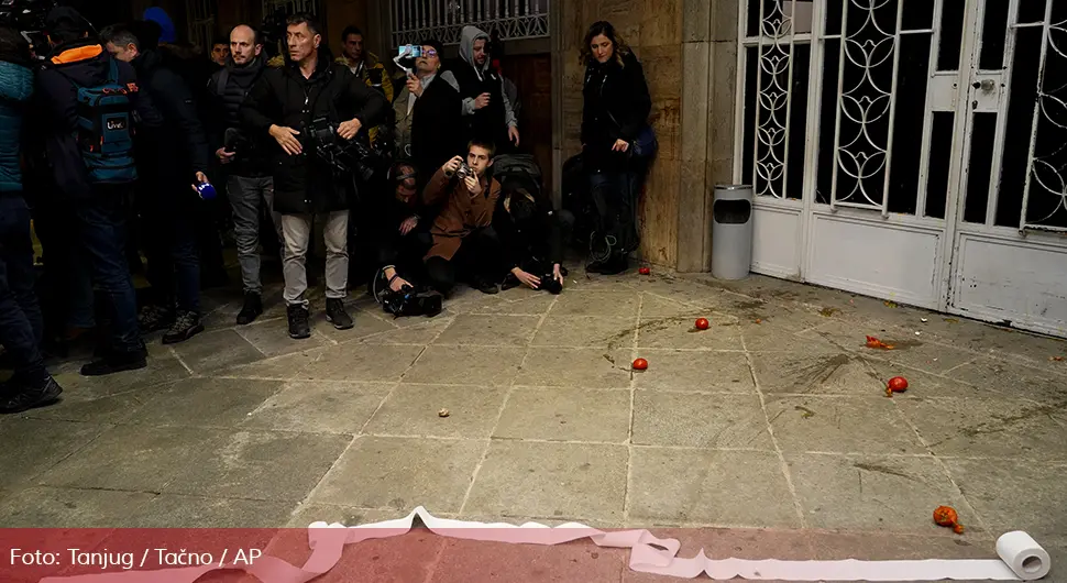 opozicija srbija protest1.webp